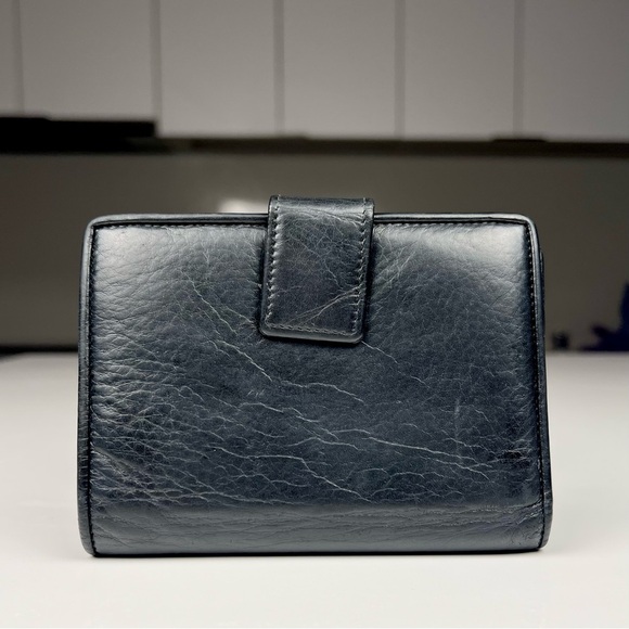 Christian Dior Compact Snap Wallet Floating Charm Logo - Picture 2 of 8